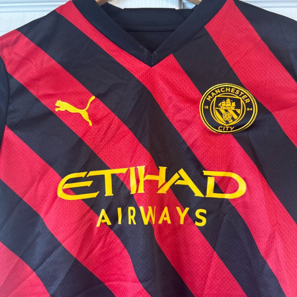 Puma Manchester City 2022-2023 Away Soccer Jersey Boys Medium NWT - Picture 2 of 9